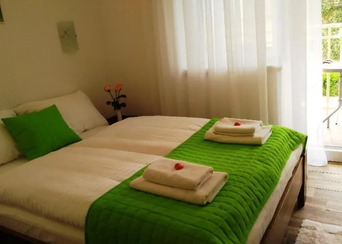 Aqualiget-Apartmanhaz E-Car Plug-In Point Szeged