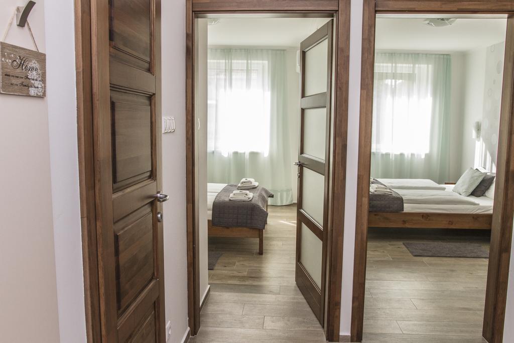 Aqualiget-apartmanhaz E-car Plug-in Point Szeged
