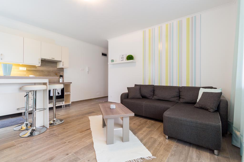 Aqualiget-apartmanhaz E-car Plug-in Point Szeged